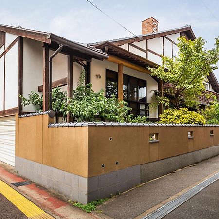 Villa Baikoen à Fukuoka  Extérieur photo